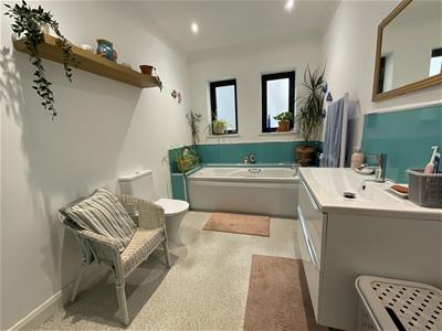 Picture 18